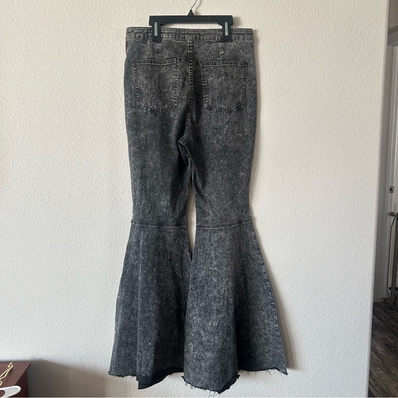 We The Free People Just Float On High Rise Flare Jeans - Picture 7 of 14